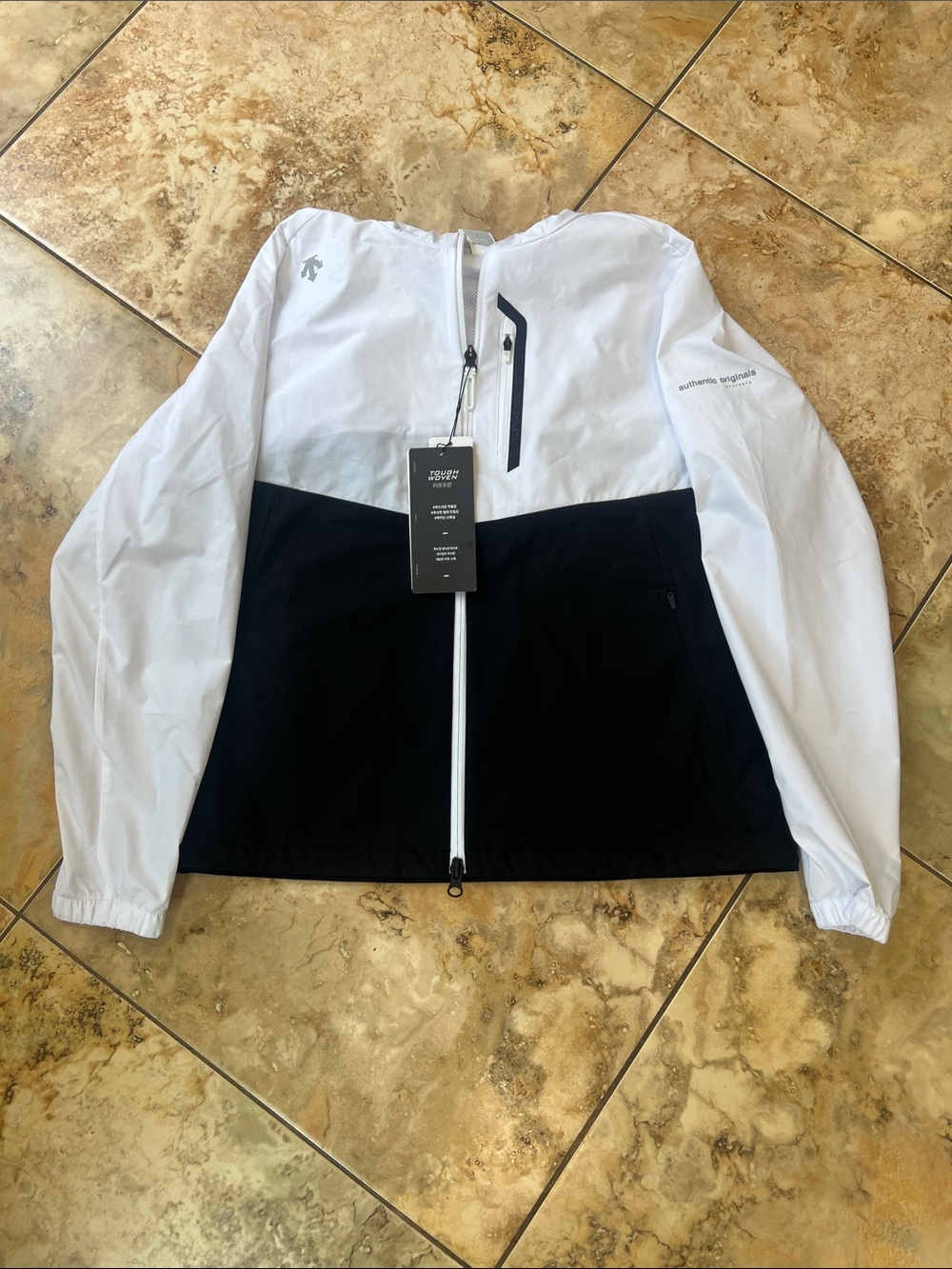 Descente White 'authentic originals' Logo Jacket